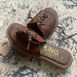 KINO Sandals